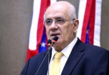 Serafim Corrêa adota linguagem mais leve e amplia presença nas redes sociais