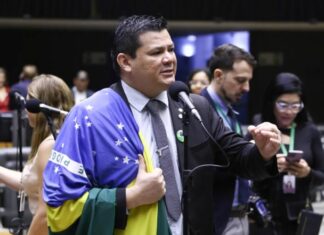 STF torna réu deputado bolsonarista por fala em que desejou morte de Lula
