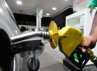 Petrobras anuncia aumento de R$ 0,19 no preço da gasolina