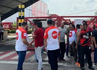 Funcionários da Coca-Cola fazem nova paralisação e cobram melhorias em Manaus