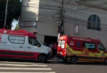 Após tocar em fio de alta tensão, trabalhador sofre descarga elétrica e cai sobre telhado de loja em Manaus