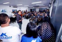 Adjuto Afonso destaca geração de empregos durante visita à Amazon Motors em Manaus