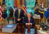 Trump elogia resultado de Flávio Bolsonaro e chama desempenho nas eleições de “grande vitória”