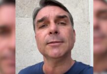 Após ir para os EUA, Flávio contesta eleição e se declara “verdadeiro presidente do Brasil”