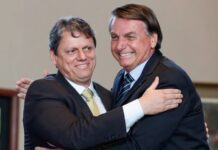Homem de confiança de Bolsonaro, Tarcísio de Freitas vence Haddad e é reeleito em São Paulo