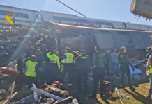 Colisão de trens deixa pelo menos 64 mortos na Espanha